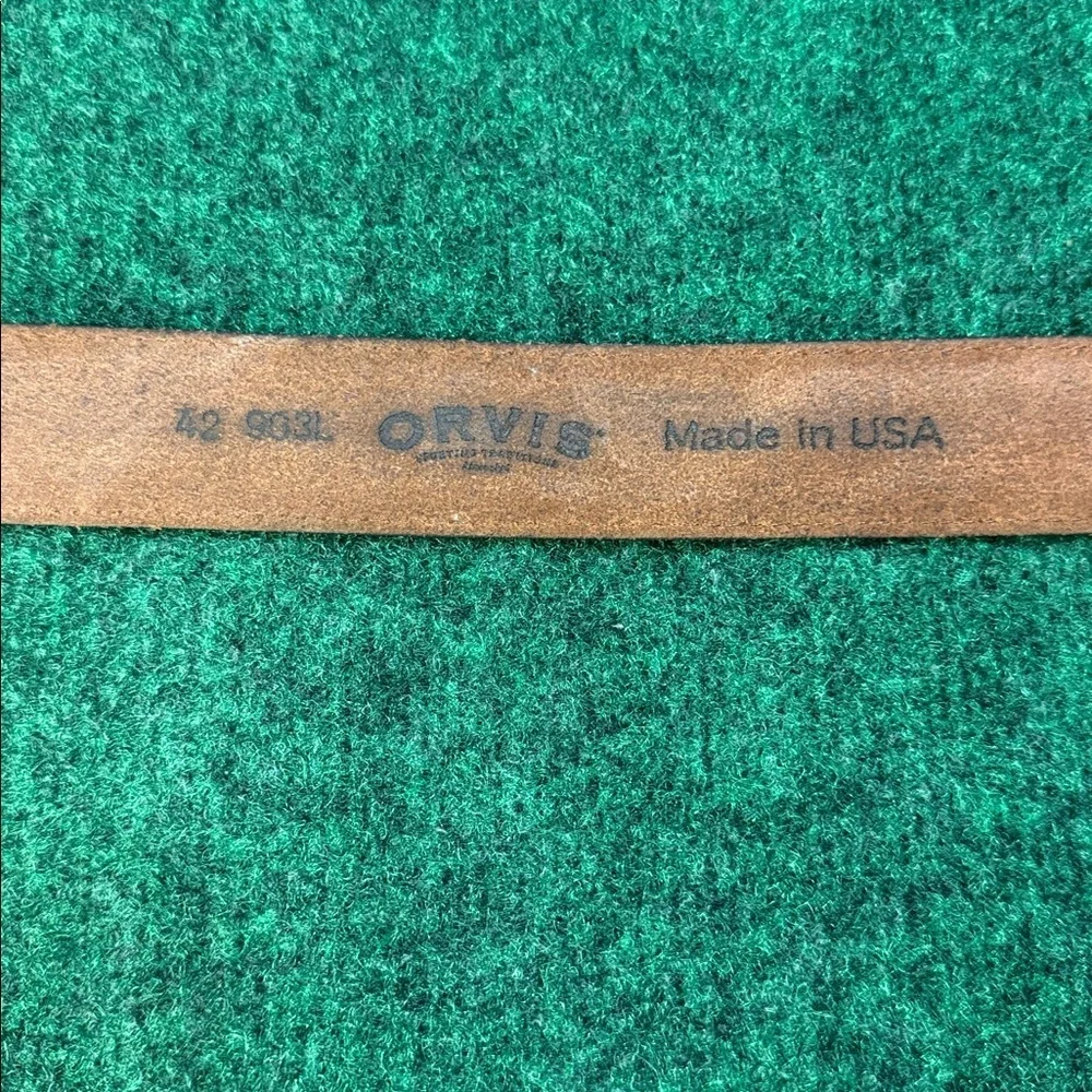 Orvis 12-Gauge Shotgun Brown Leather Belt (Brass Buckle / Size 42)